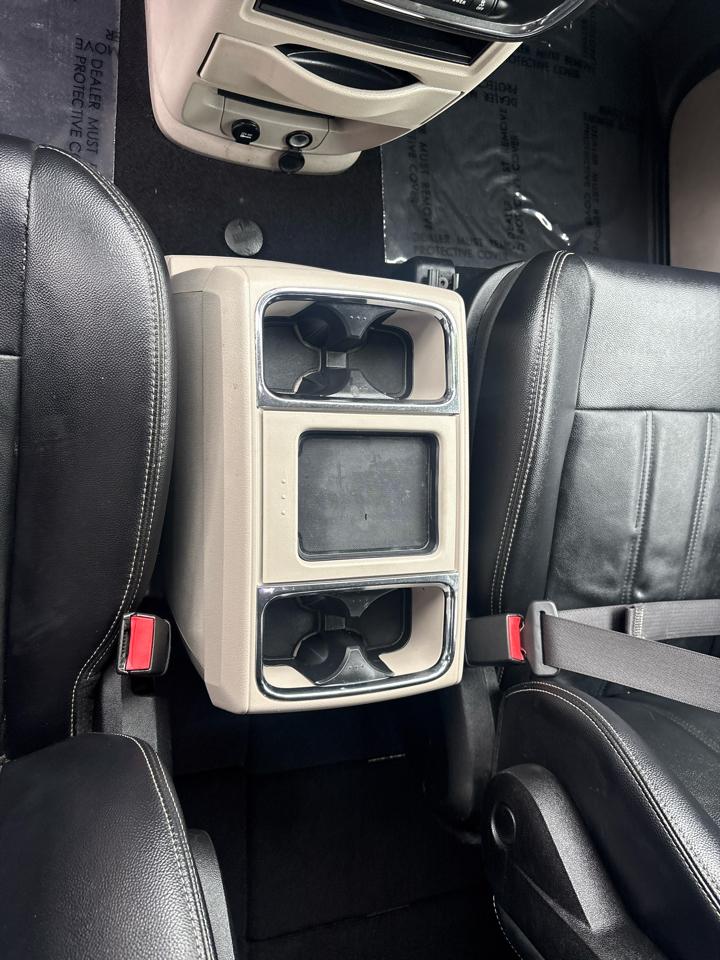 Chrysler Town & Country Touring 2014