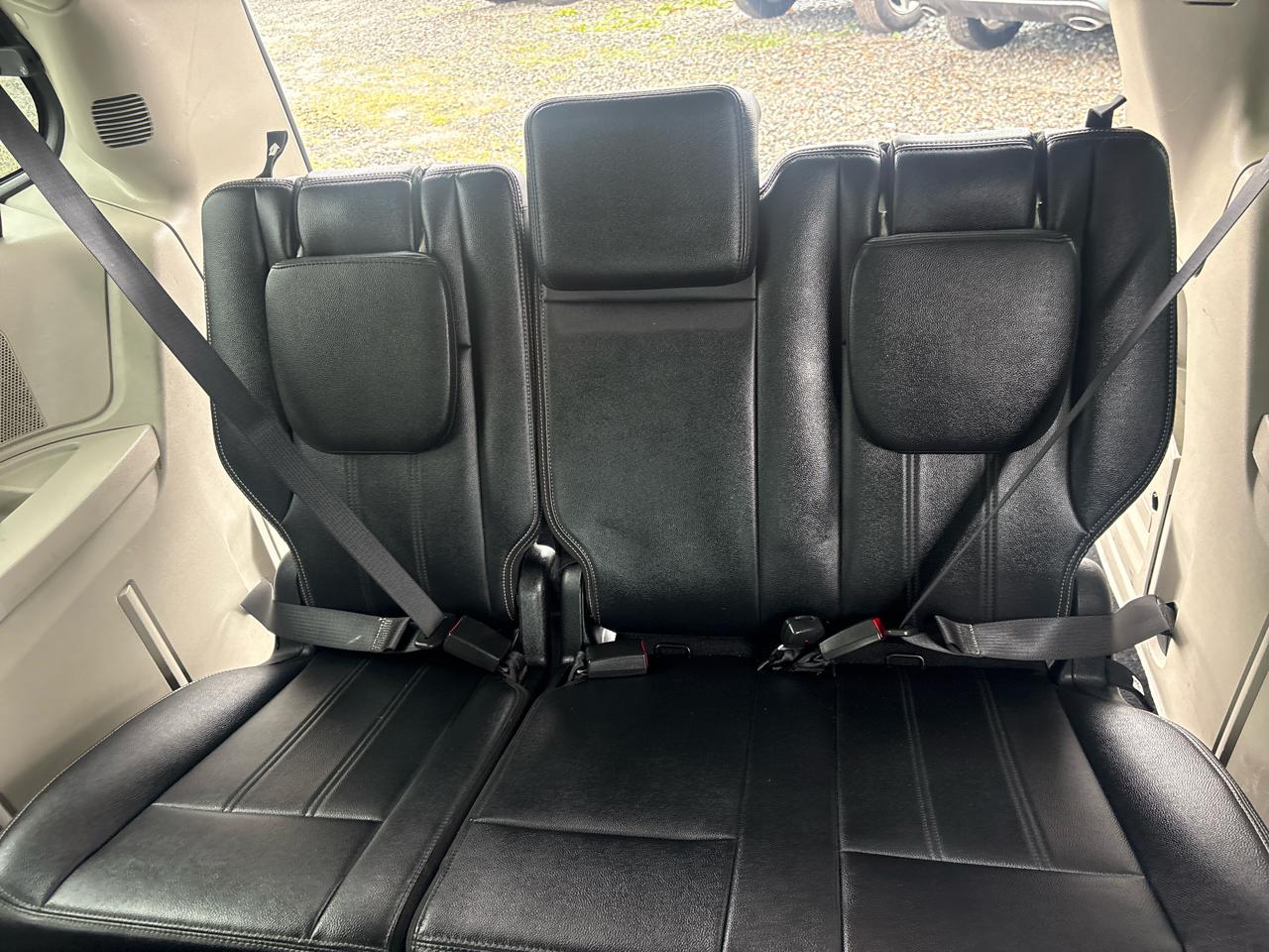 Chrysler Town & Country Touring 2014