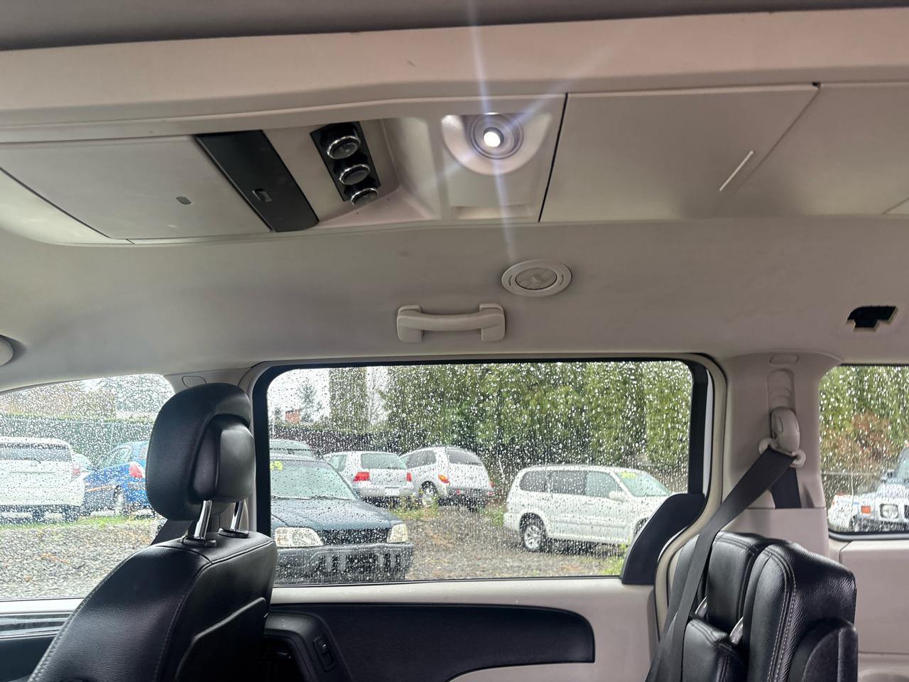 Chrysler Town & Country Touring 2014