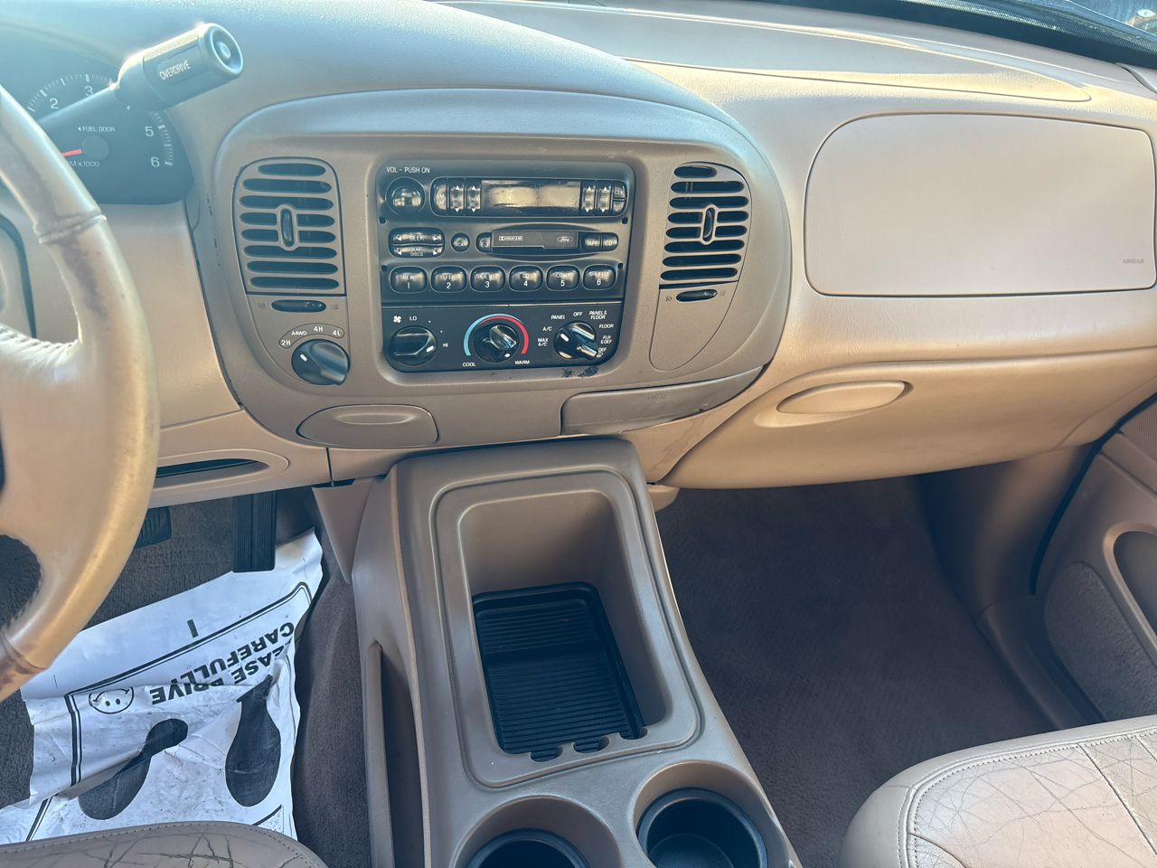 Ford Expedition XLT 4WD 1997 Ford Expedition XLT 4WD 1997