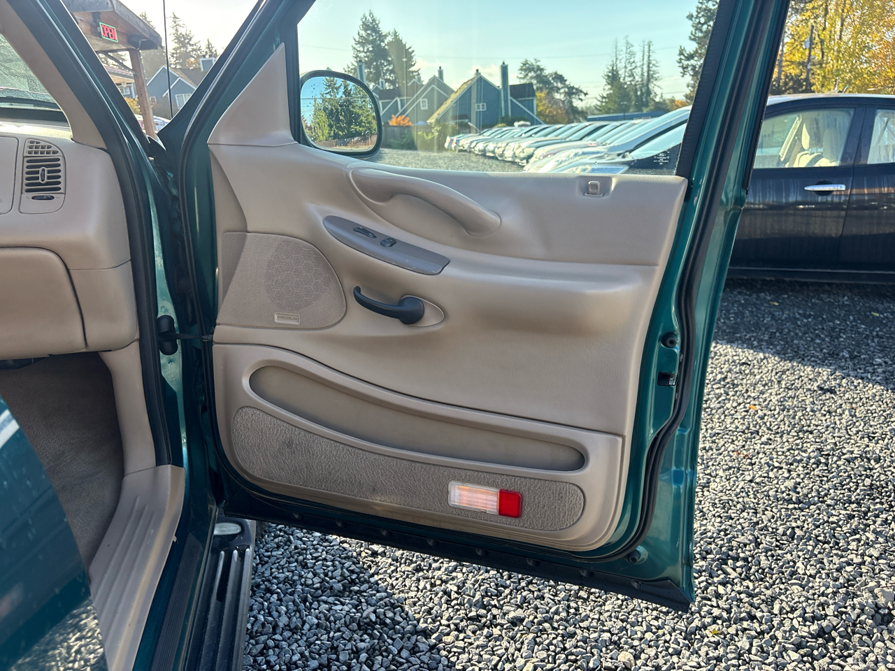 Ford Expedition XLT 4WD 1997 Ford Expedition XLT 4WD 1997