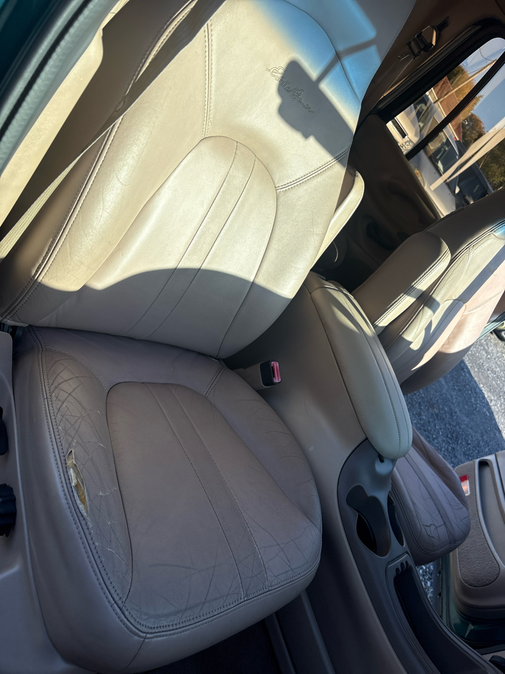 Ford Expedition XLT 4WD 1997 Ford Expedition XLT 4WD 1997