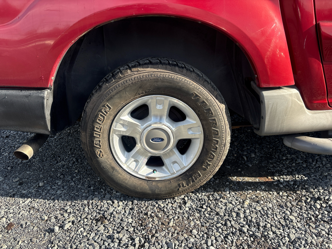 Ford Explorer Sport Trac 4WD 2001