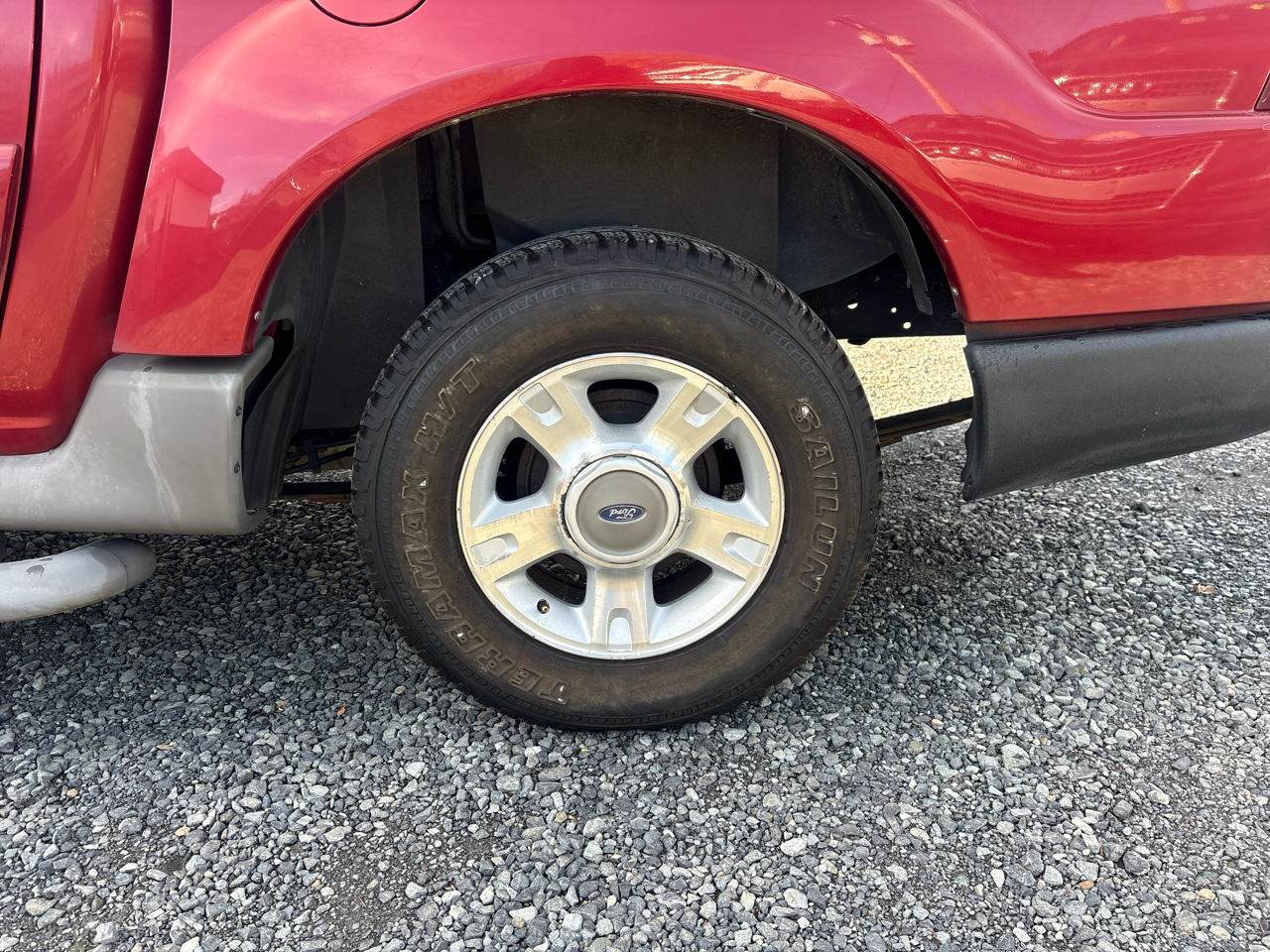 Ford Explorer Sport Trac 4WD 2001