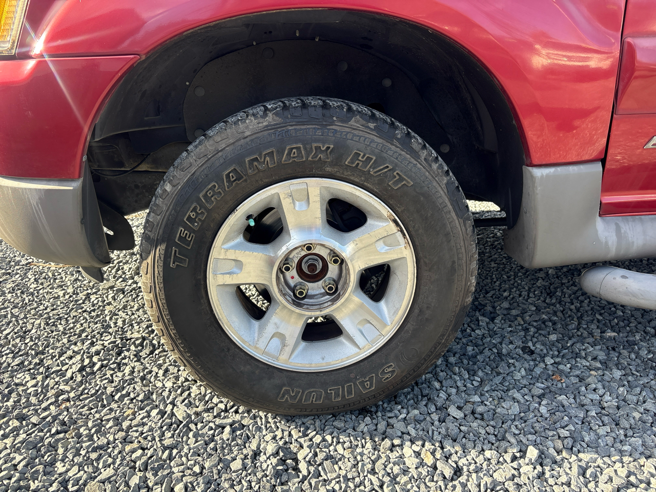 Ford Explorer Sport Trac 4WD 2001