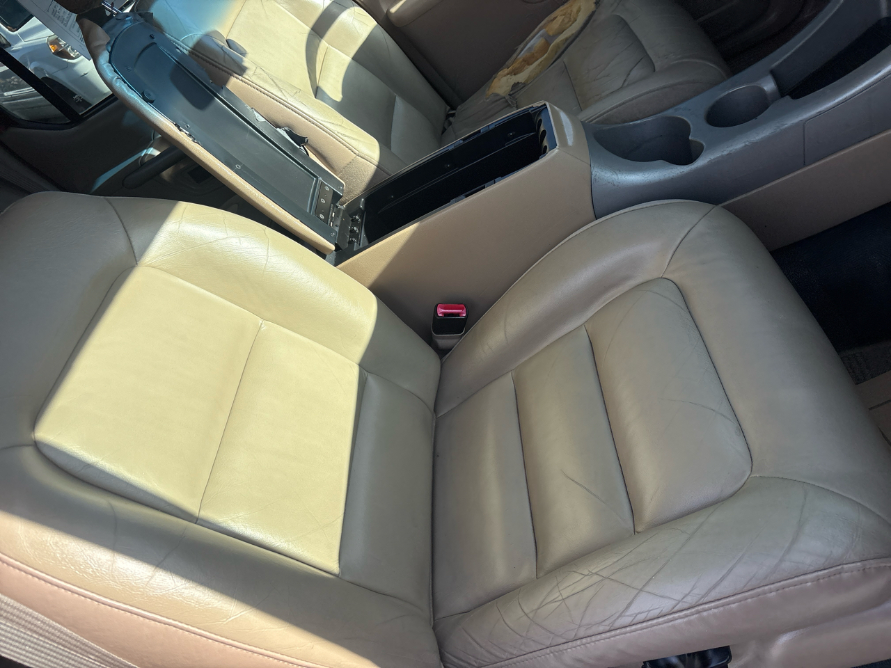 Ford Explorer Sport Trac 4WD 2001