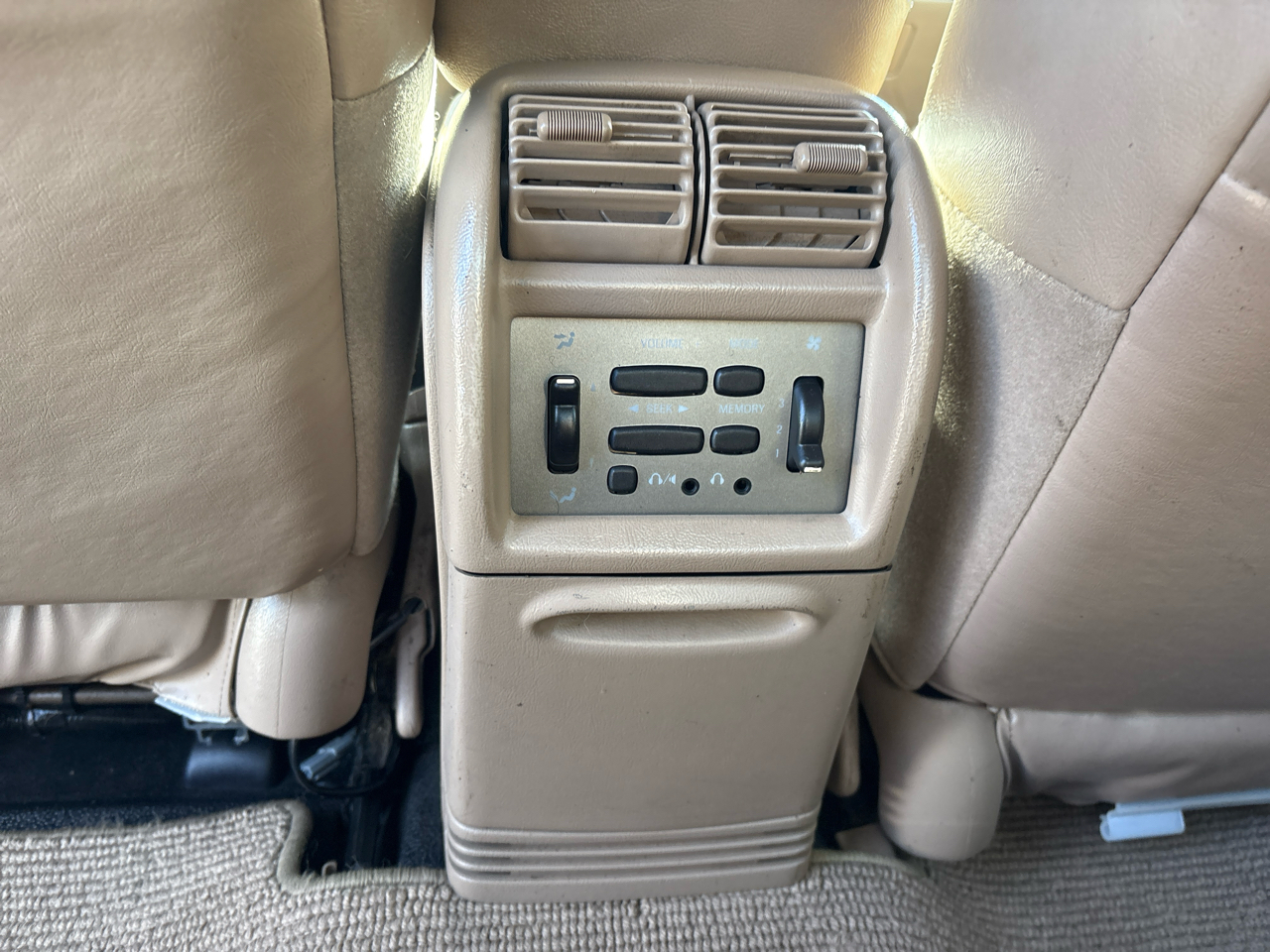 Ford Explorer Sport Trac 4WD 2001