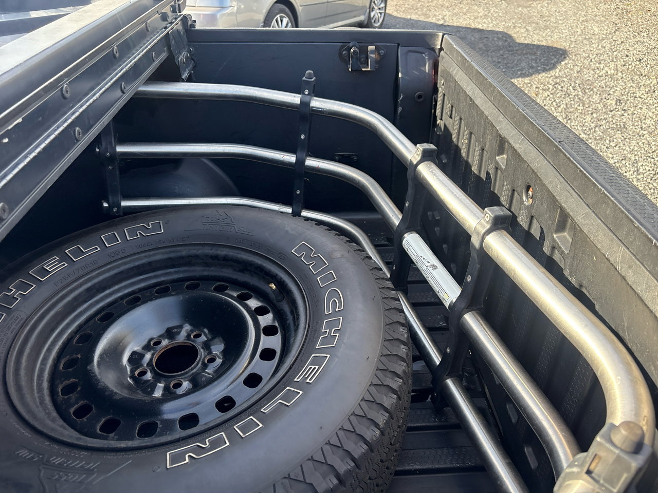 Ford Explorer Sport Trac 4WD 2001