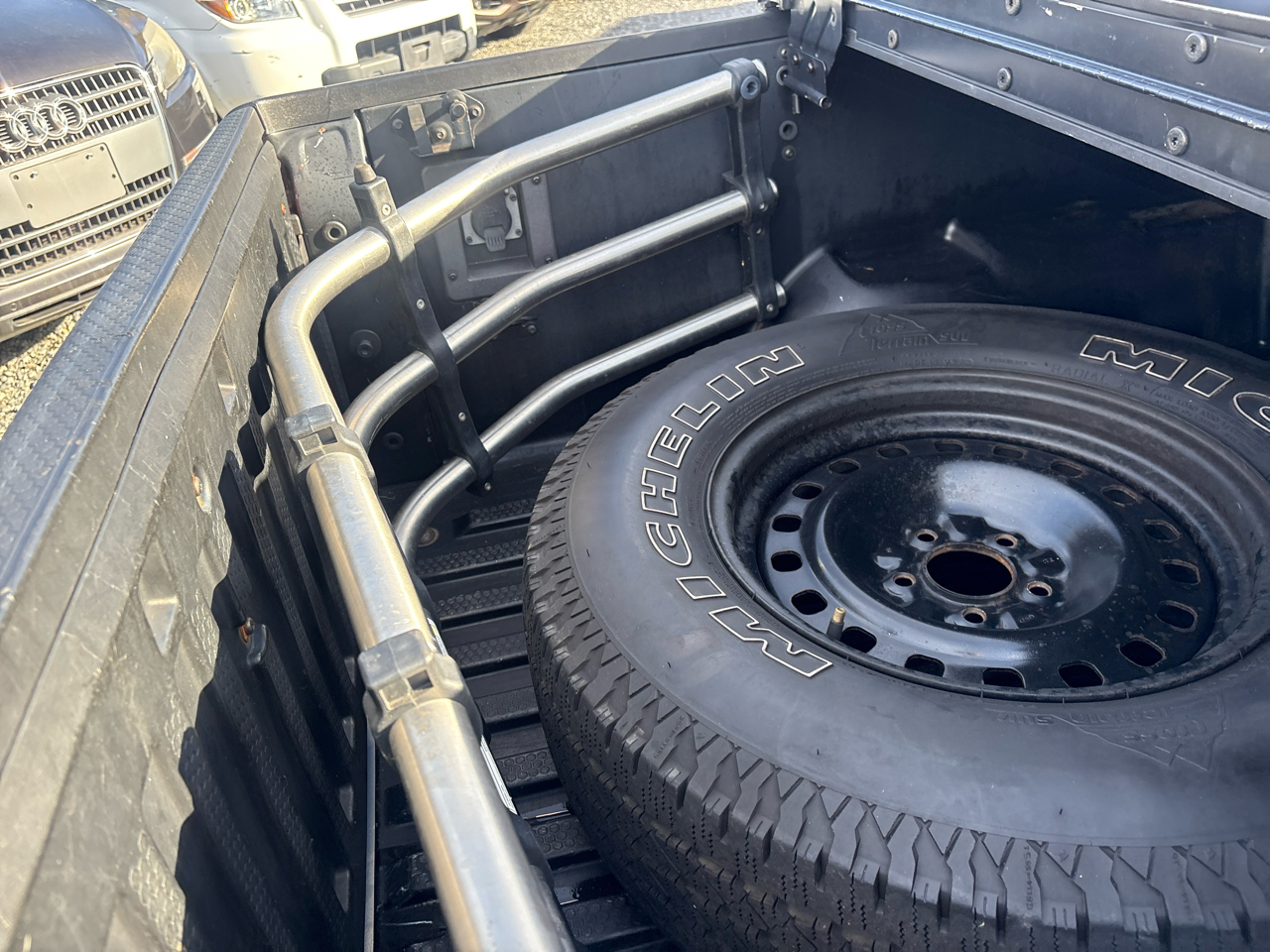 Ford Explorer Sport Trac 4WD 2001