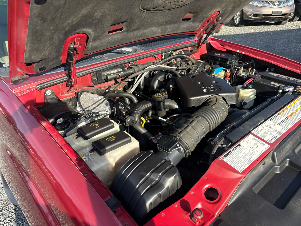 Ford Explorer Sport Trac 4WD 2001