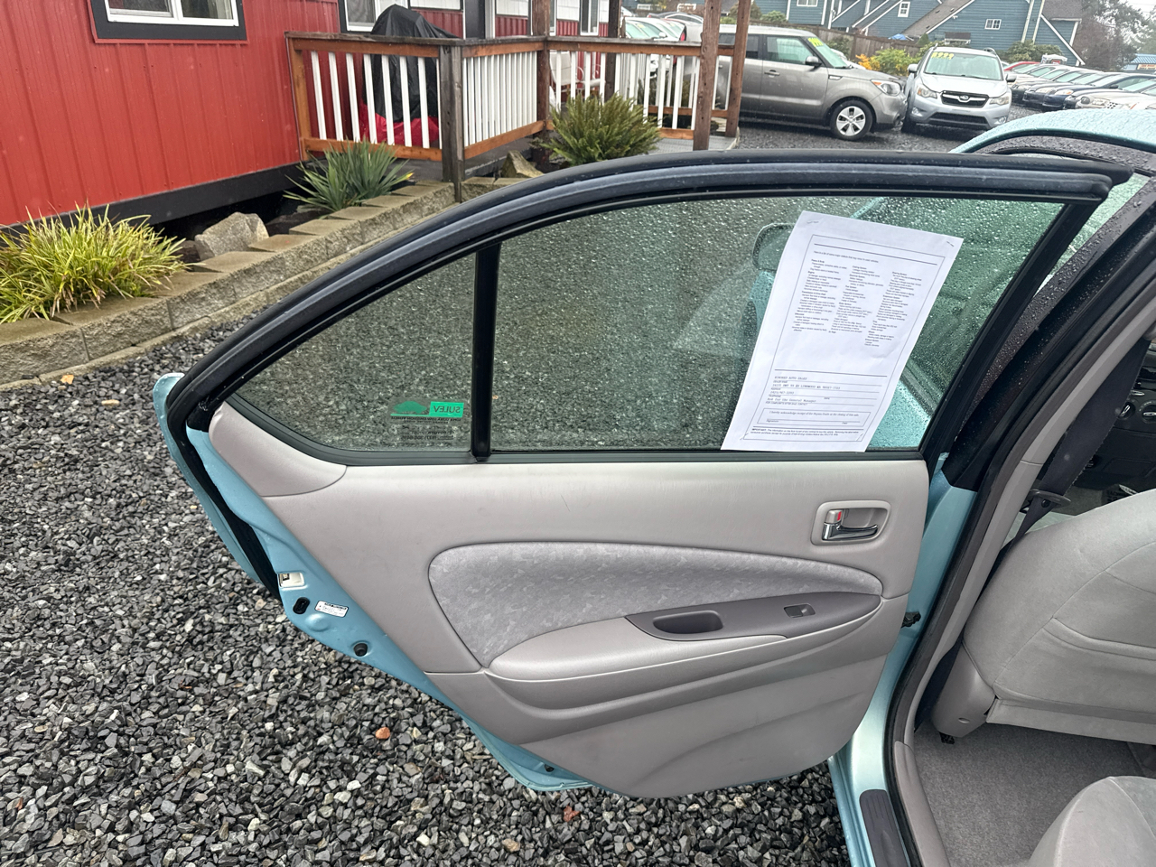 Toyota Prius Base 2001