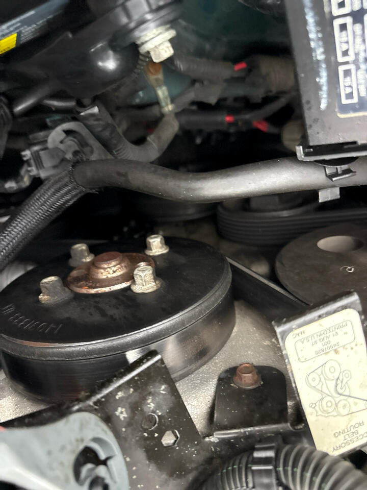 Chevrolet Impala Base 2000