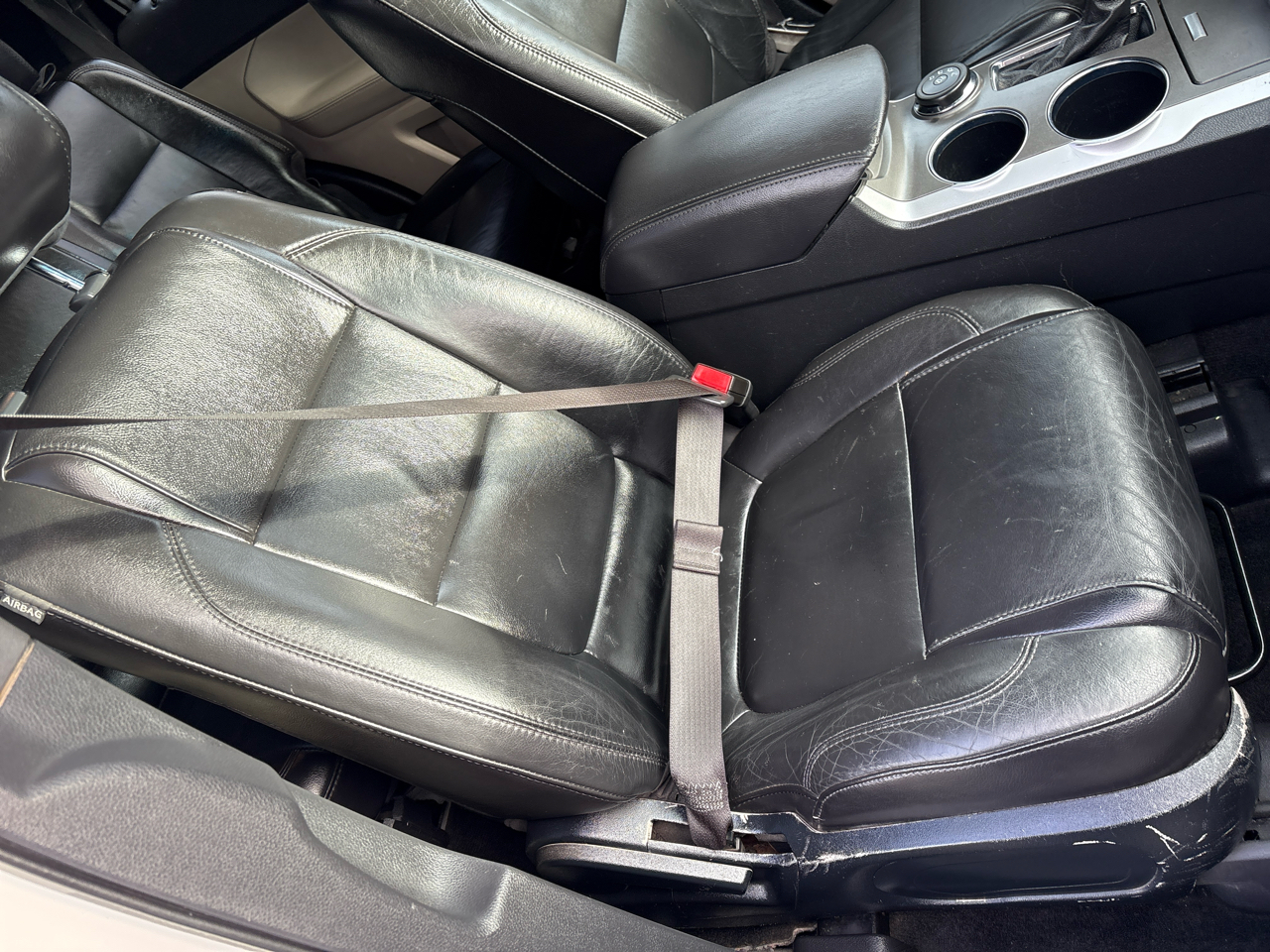 Ford Explorer Base 4WD 2012