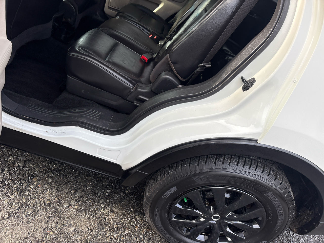 Ford Explorer Base 4WD 2012