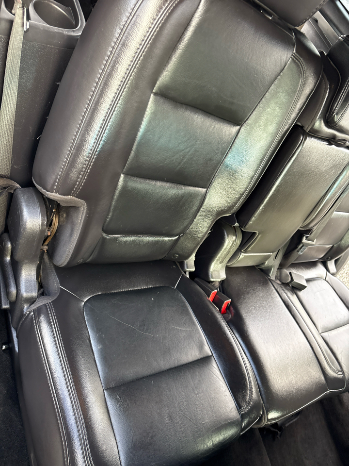 Ford Explorer Base 4WD 2012