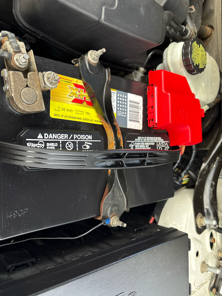 Ford Explorer Base 4WD 2012