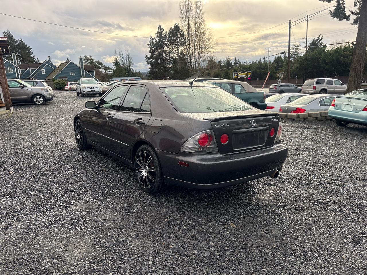 Lexus IS 300 5-Speed Sedan 2005