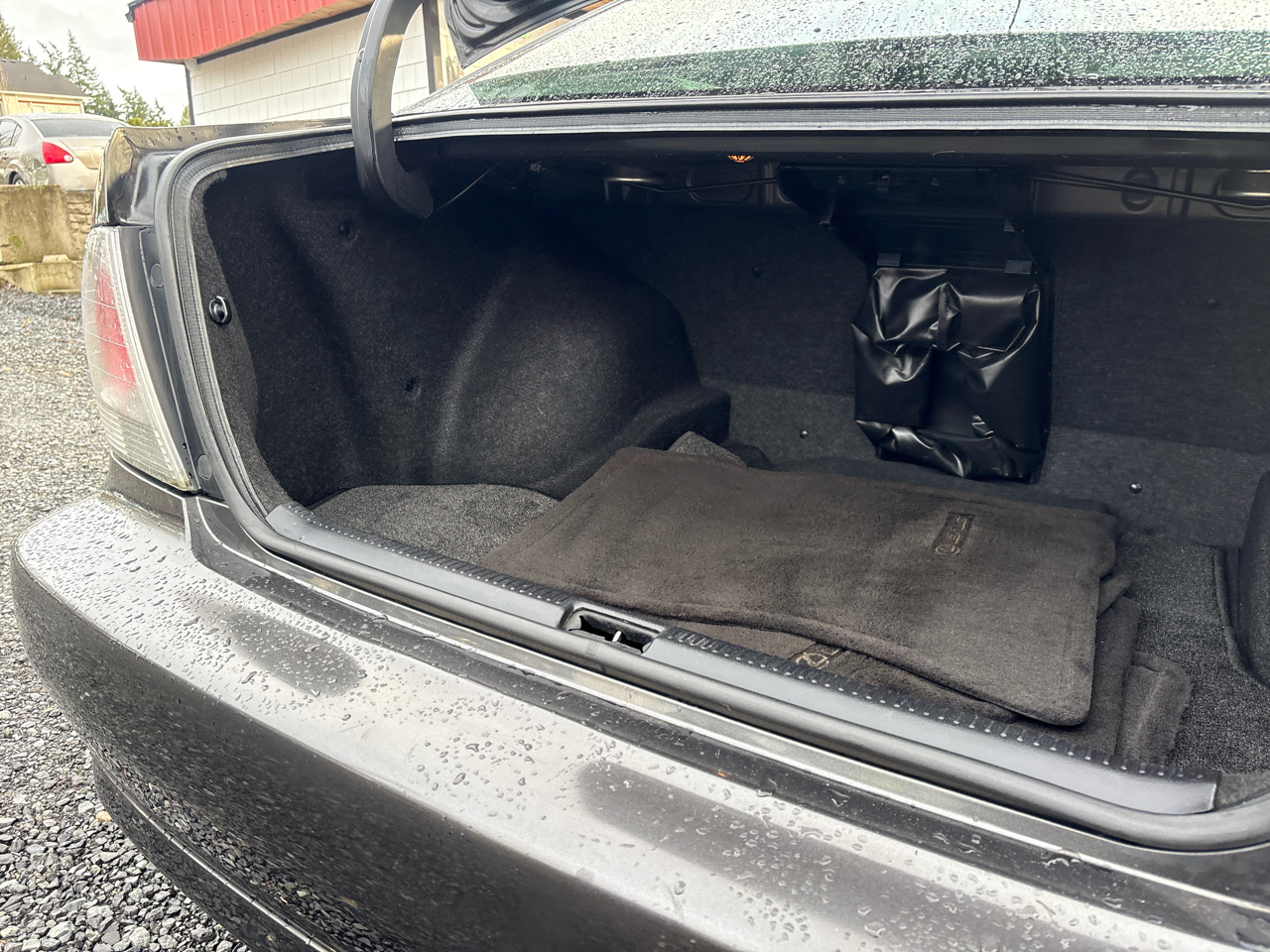 Lexus IS 300 5-Speed Sedan 2005