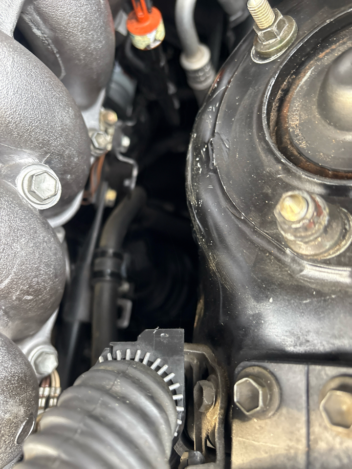 Lexus IS 300 5-Speed Sedan 2005