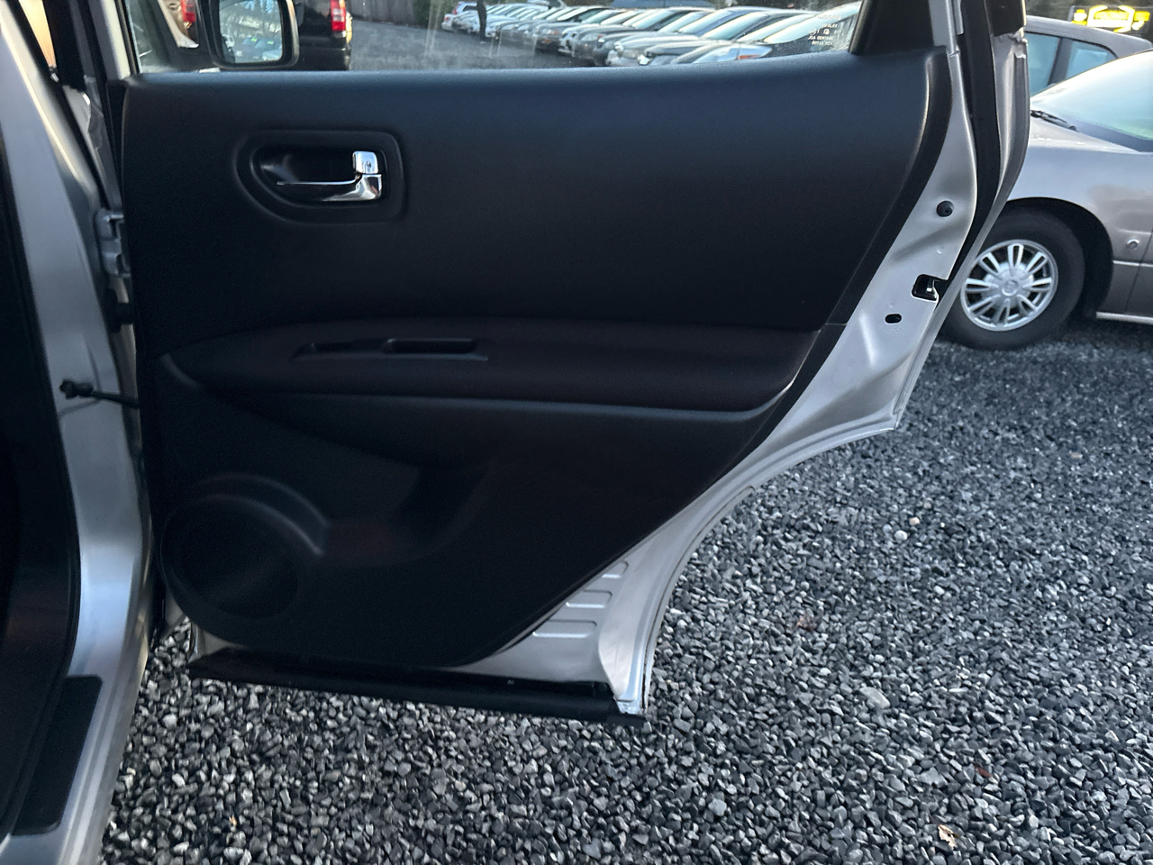 Nissan Rogue Select S 2WD 2014