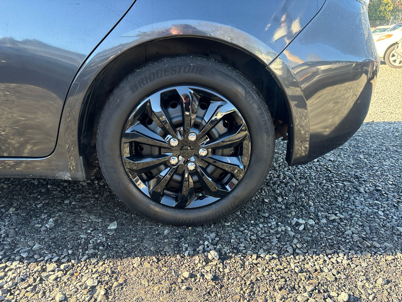 Subaru Impreza 2.5i 5-door 2009