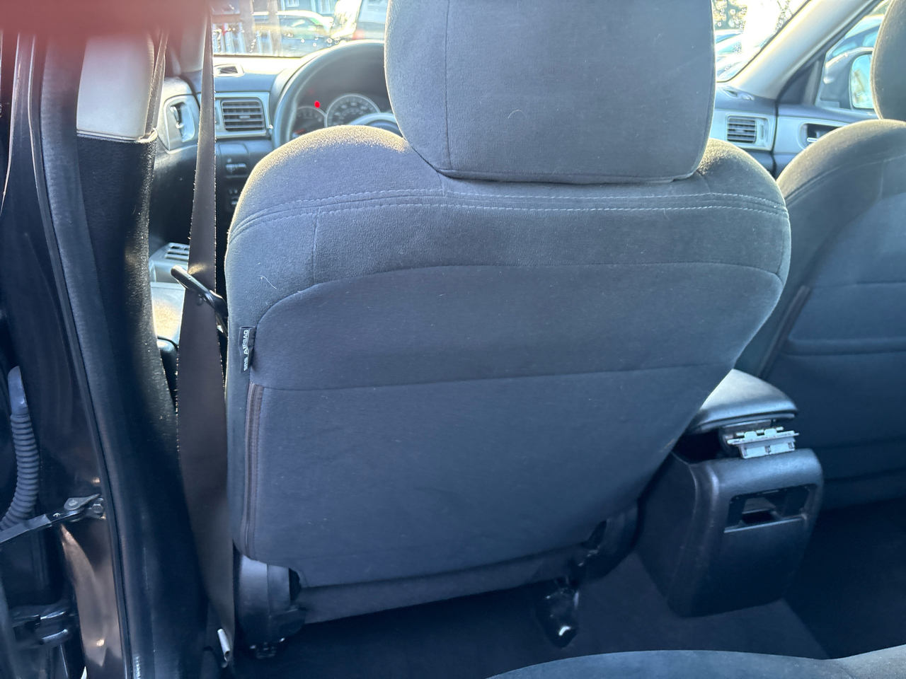 Subaru Impreza 2.5i 5-door 2009