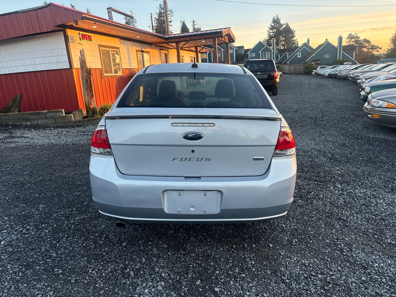 Ford Focus SE Sedan 2008