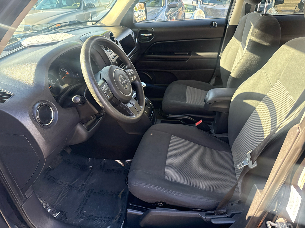 Jeep Patriot Sport 2WD 2014