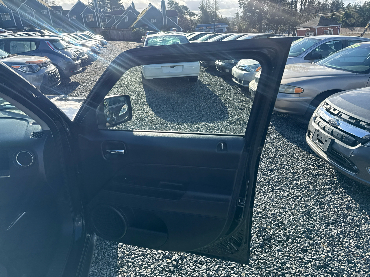 Jeep Patriot Sport 2WD 2014