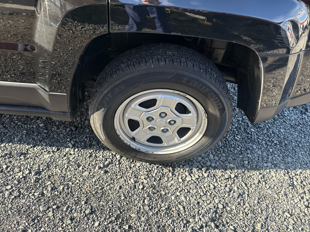 Jeep Patriot Sport 2WD 2014