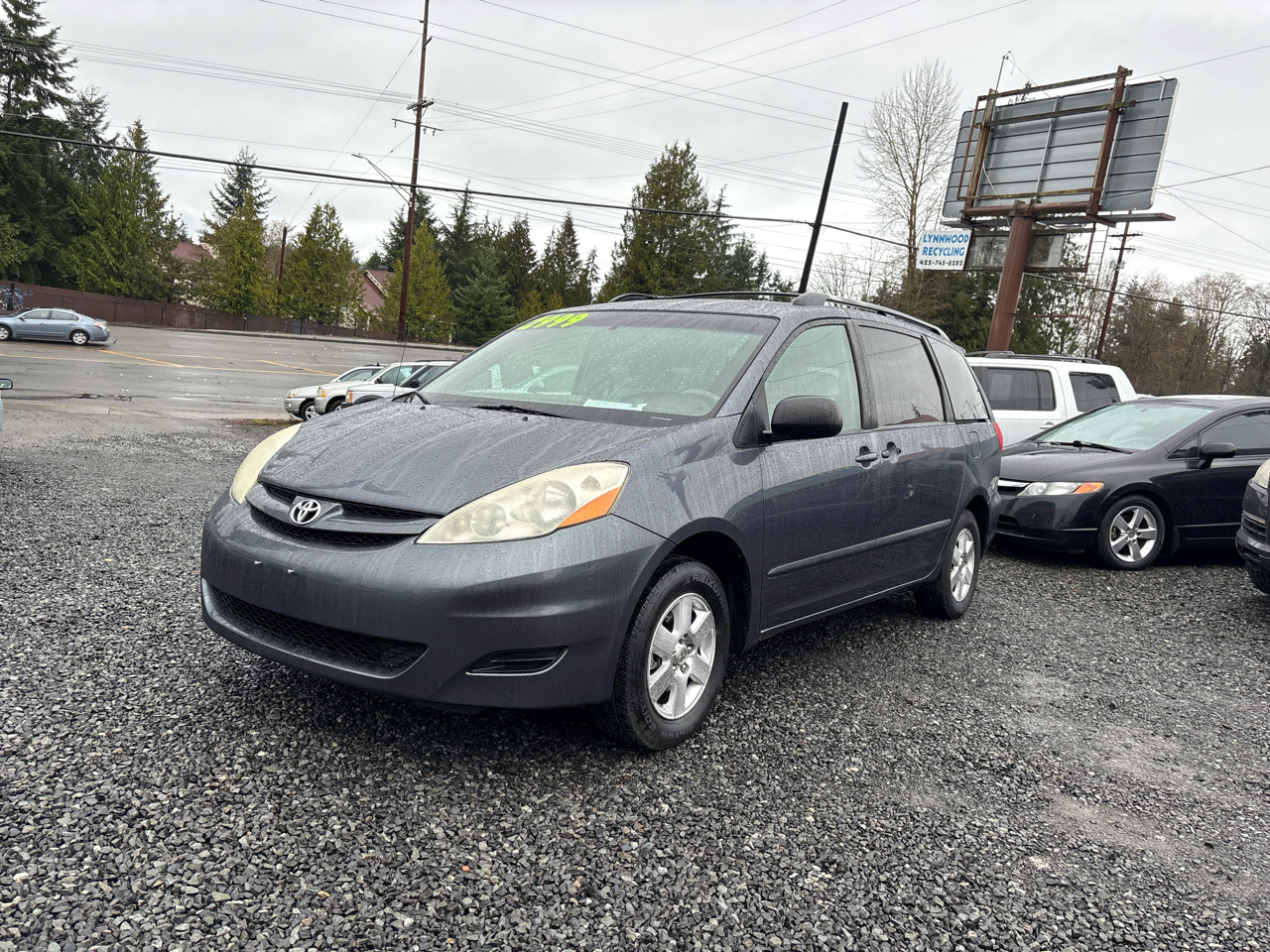 Toyota Sienna LE 7-Passenger 2006