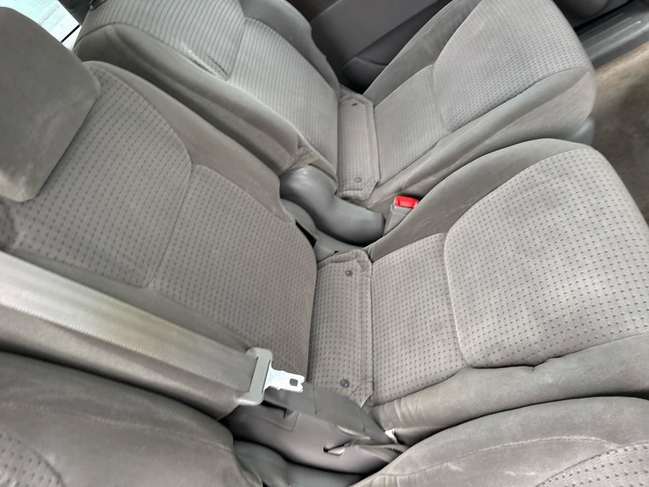 Toyota Sienna LE 7-Passenger 2006