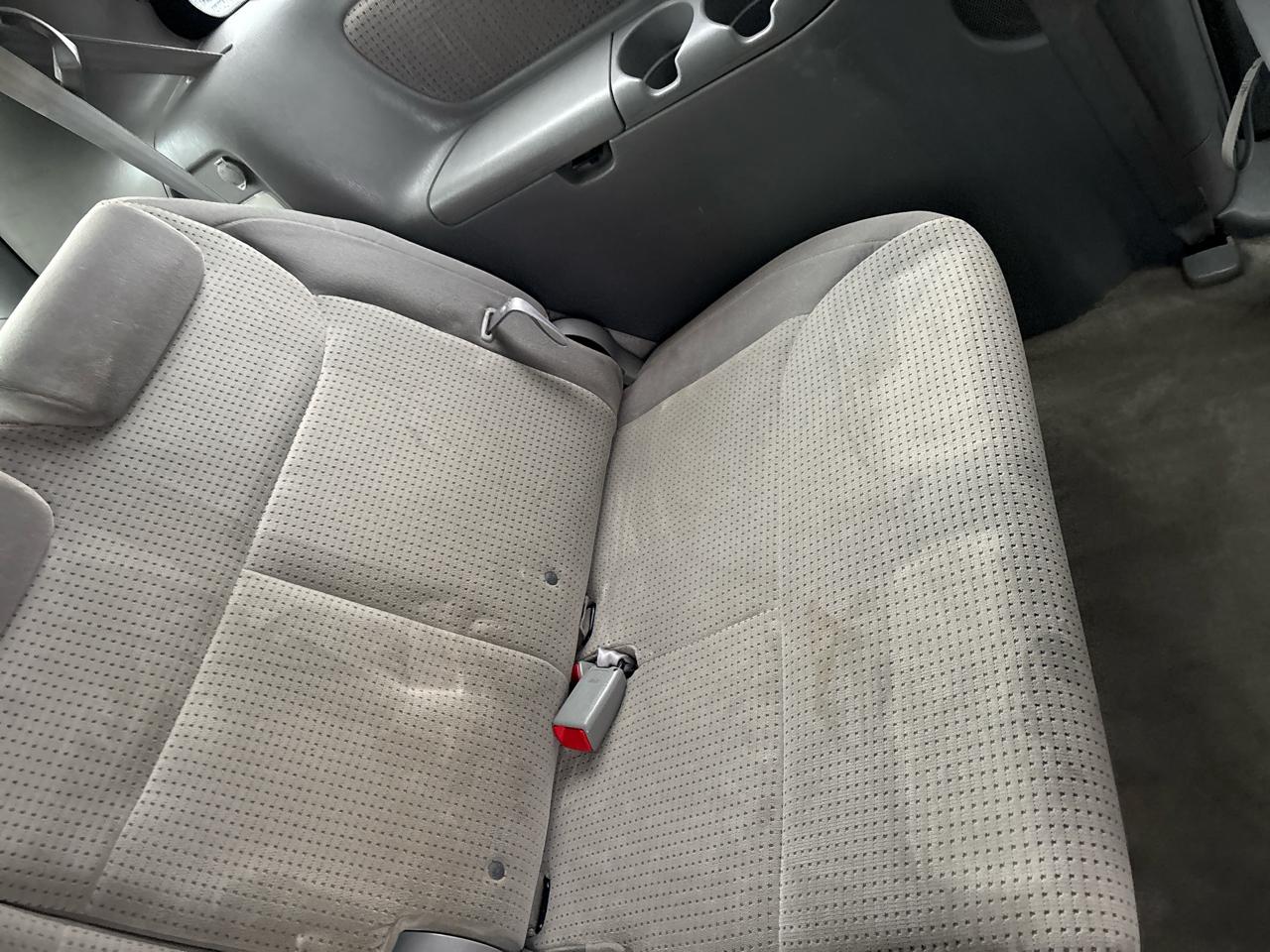 Toyota Sienna LE 7-Passenger 2006