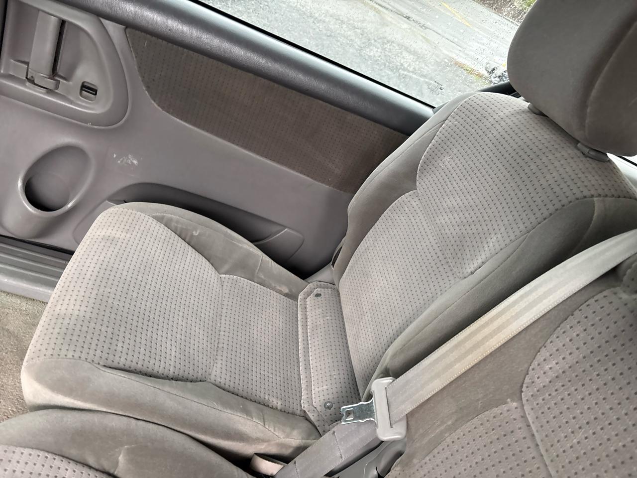 Toyota Sienna LE 7-Passenger 2006