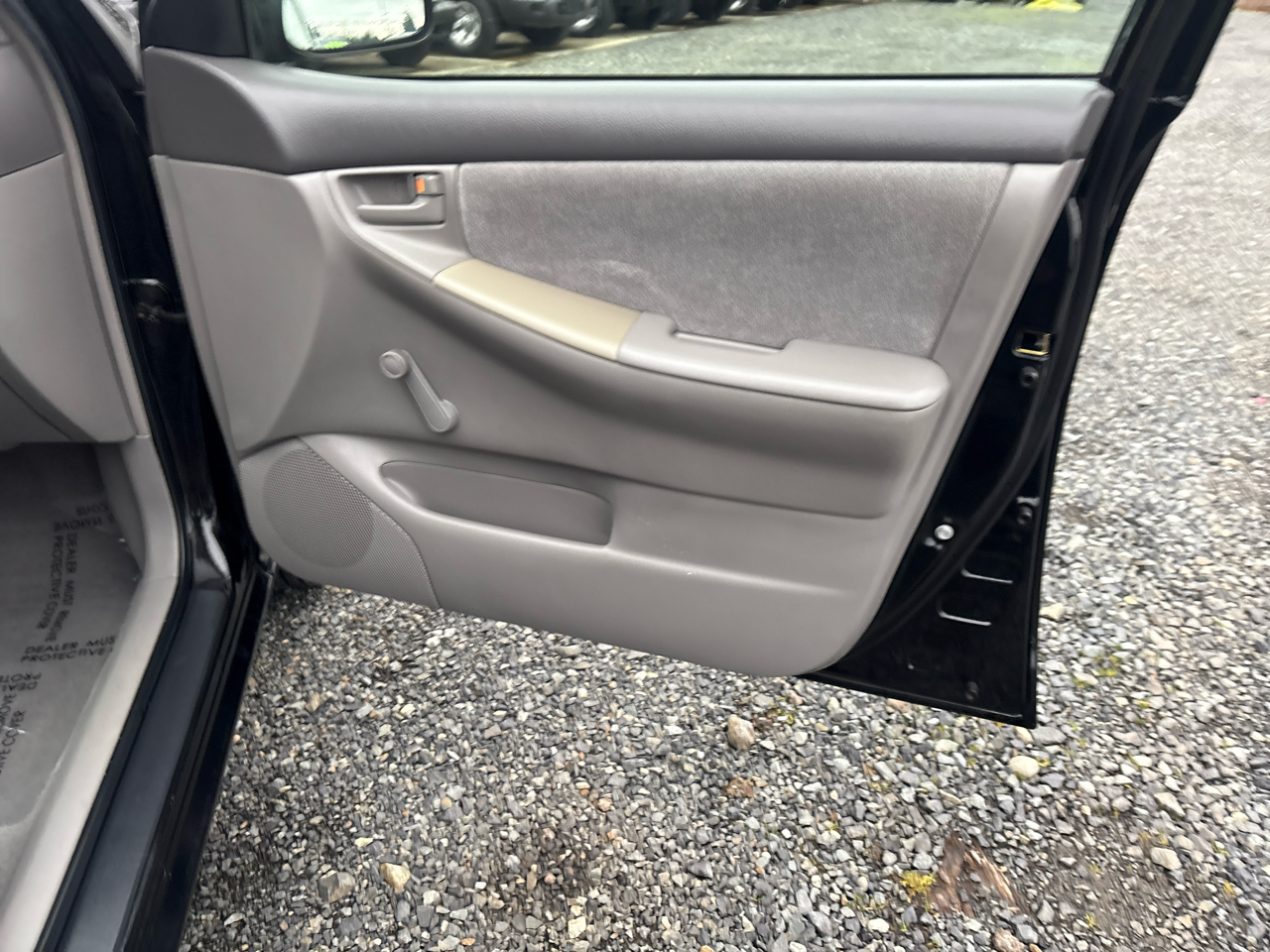 Toyota Corolla CE 2006