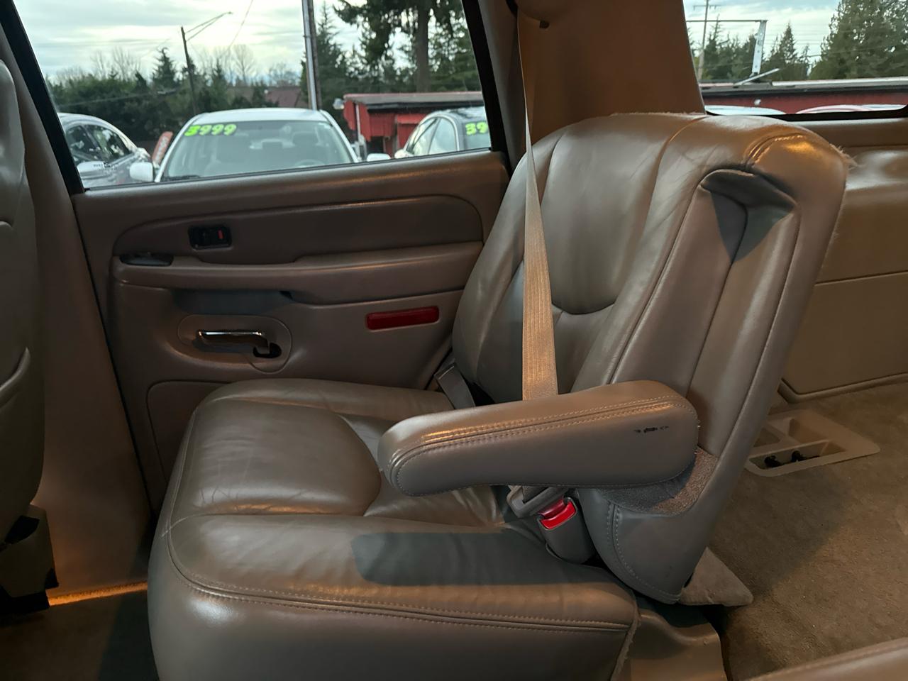 GMC Yukon Denali AWD 2006