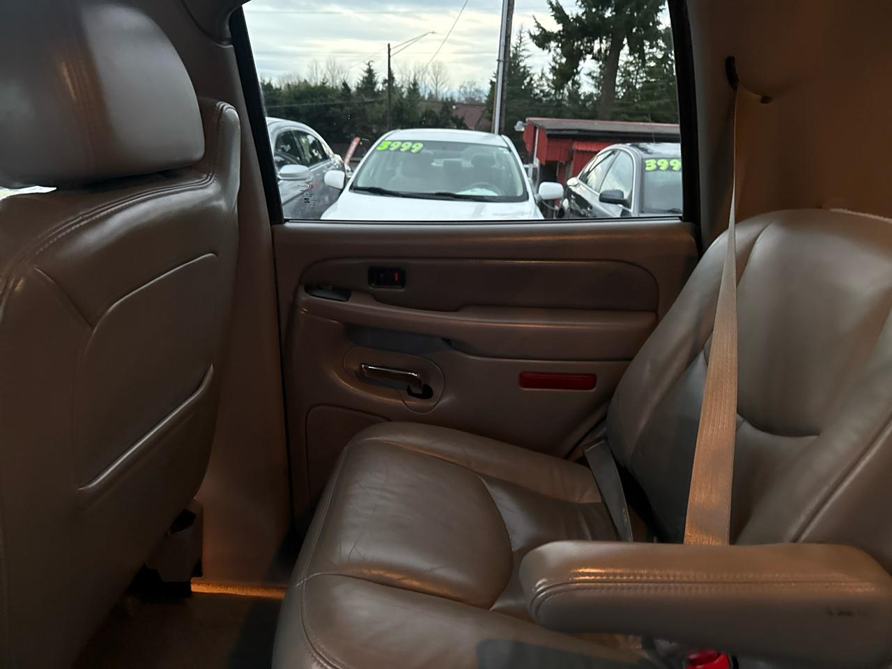 GMC Yukon Denali AWD 2006