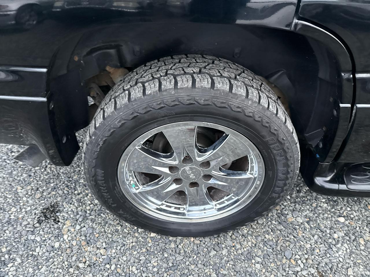 GMC Yukon Denali AWD 2006