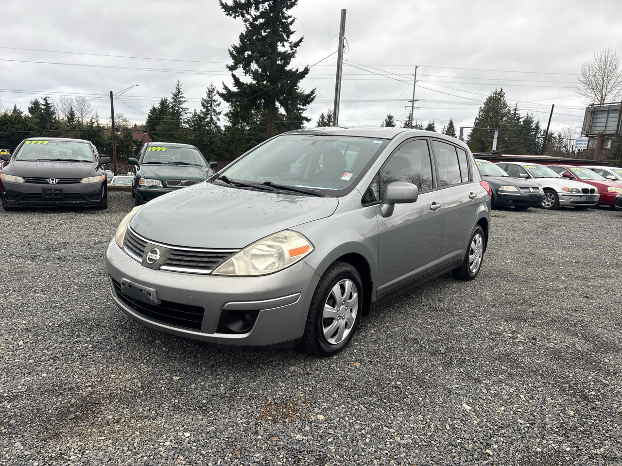 Nissan Versa 1.8 S Hatchback 2009