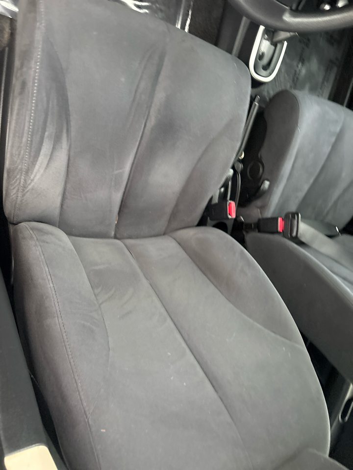 Nissan Versa 1.8 S Hatchback 2009