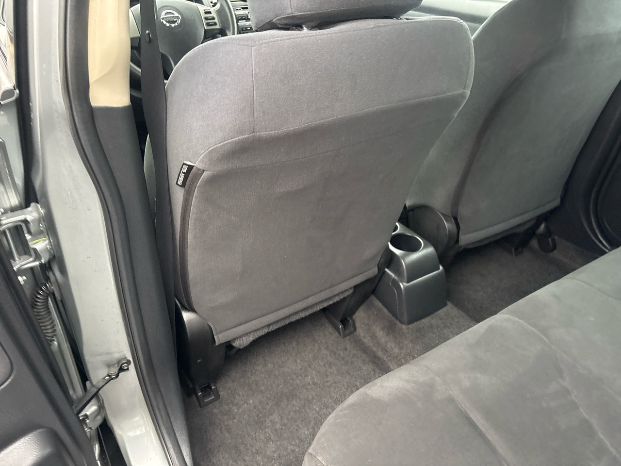 Nissan Versa 1.8 S Hatchback 2009