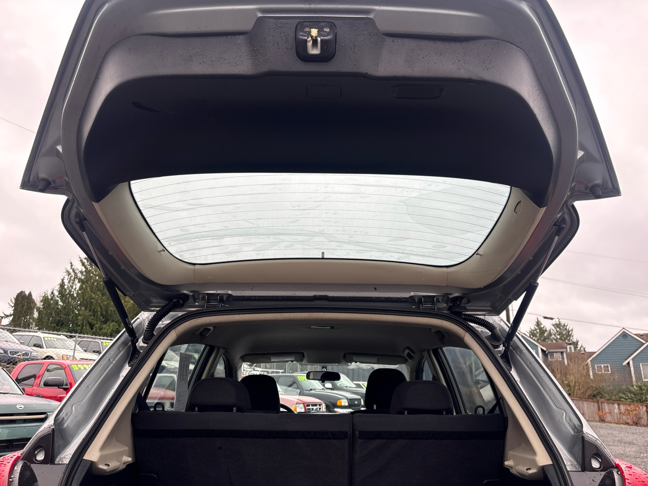 Nissan Versa 1.8 S Hatchback 2009