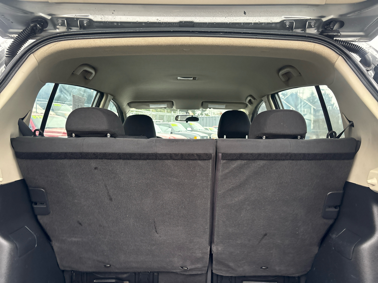 Nissan Versa 1.8 S Hatchback 2009