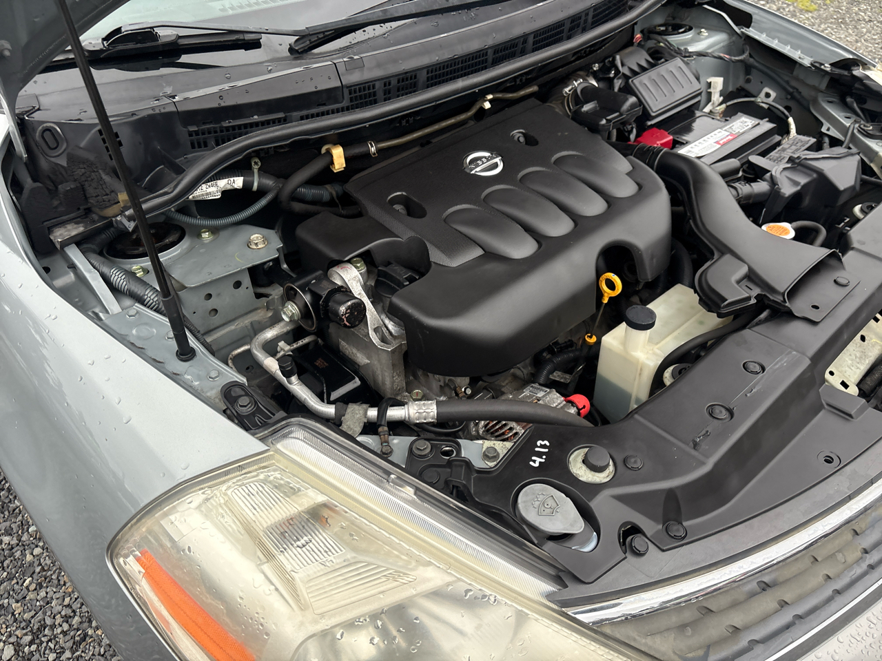 Nissan Versa 1.8 S Hatchback 2009