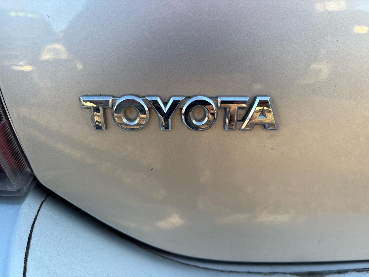 Toyota Prius 4-Door Liftback 2005