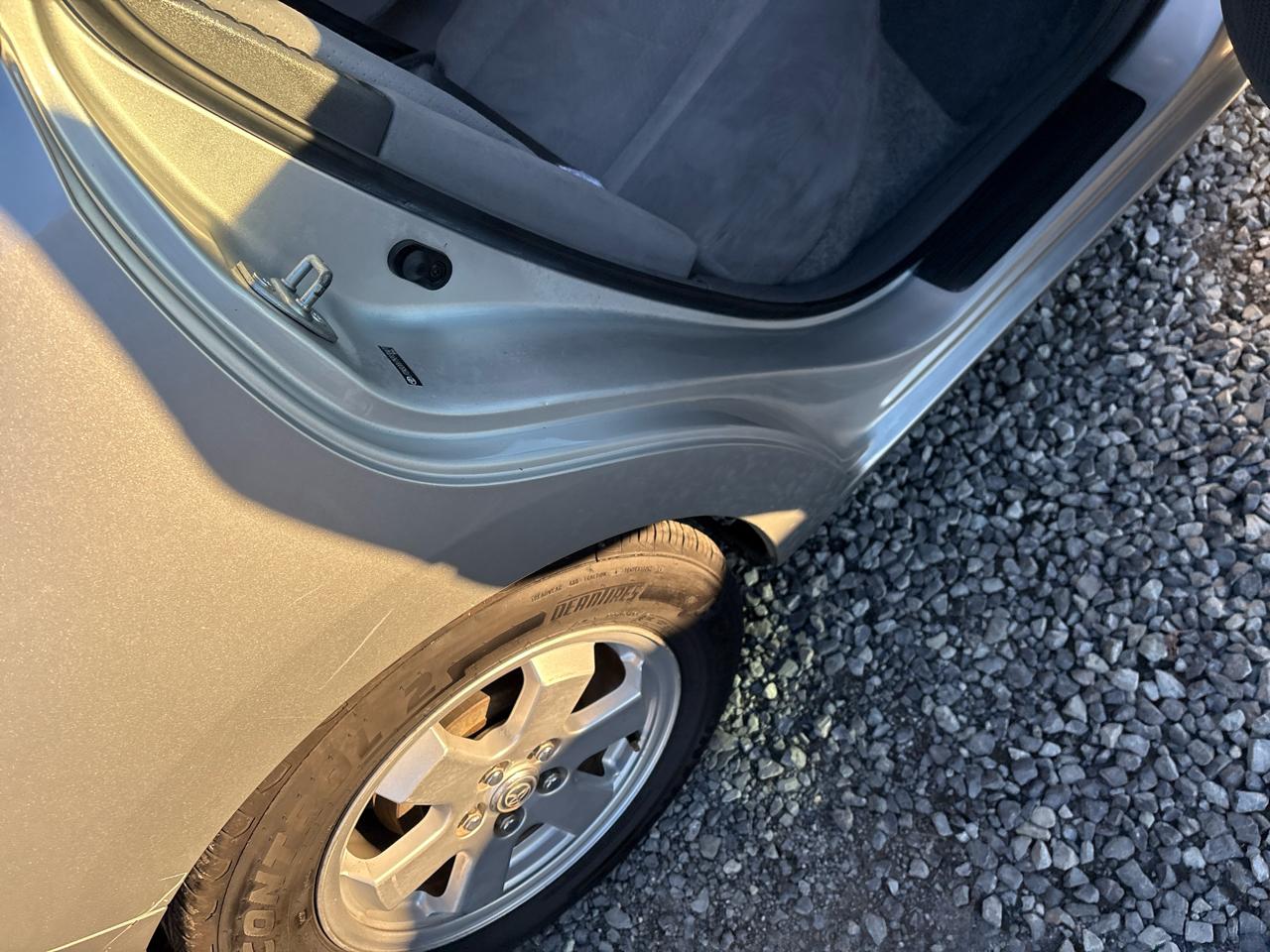 Toyota Prius 4-Door Liftback 2005