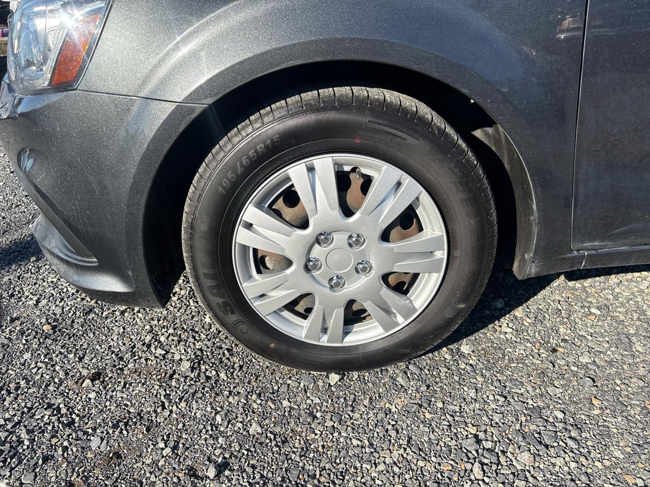 Chevrolet Sonic LS Auto Sedan 2019