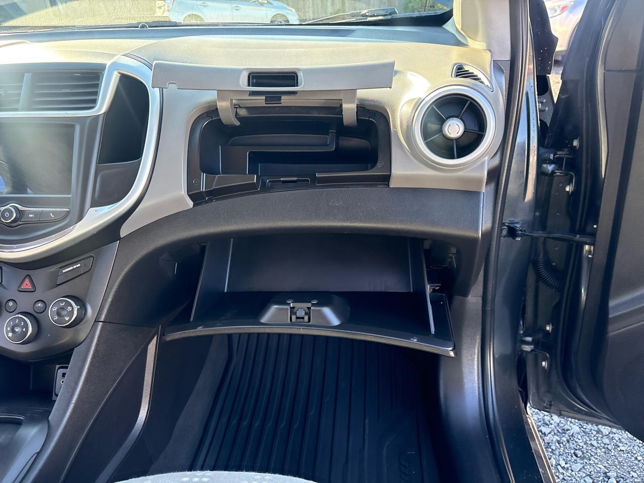 Chevrolet Sonic LS Auto Sedan 2019