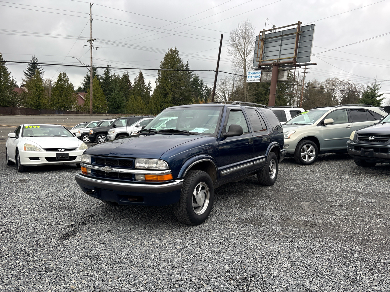 Chevrolet Blazer 4-Door 4WD 1998