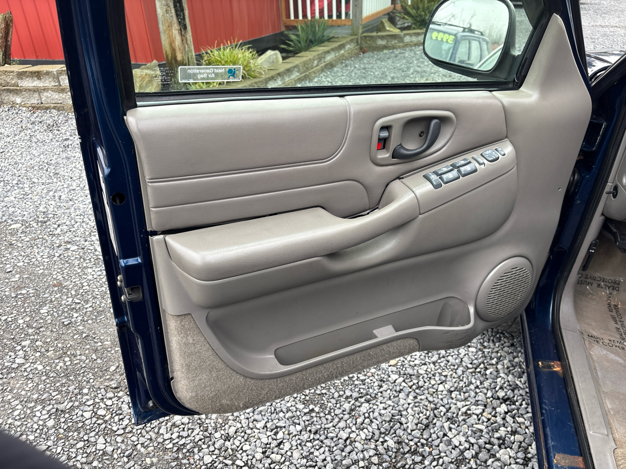 Chevrolet Blazer 4-Door 4WD 1998